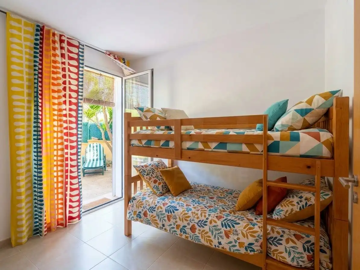 Casa aparellada amb piscina en venda a Platja de Mont-roig, imagen 9