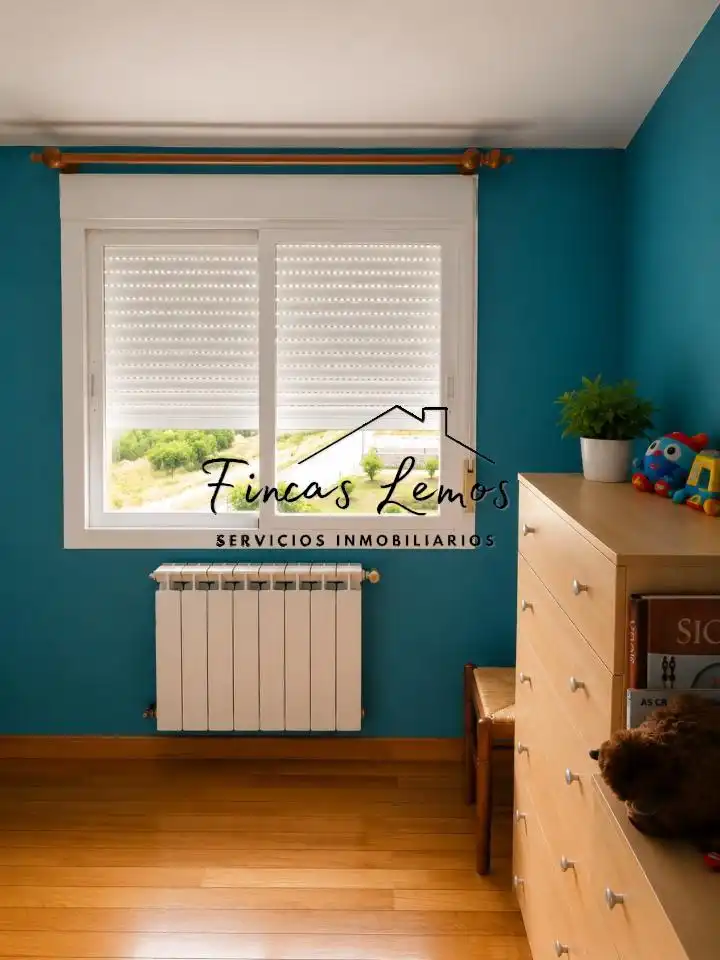 Exterior view of Flat for sale in Vimianzo  with Heating, Parquet flooring and Furnished