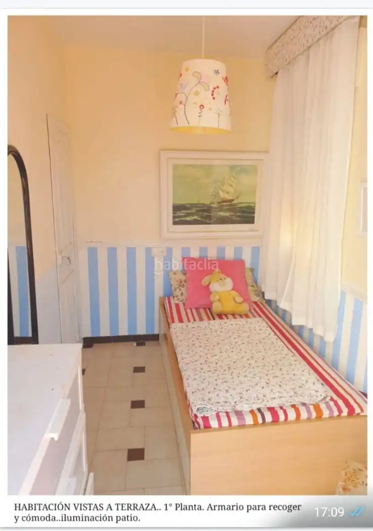 Chalet en venta en Avenida de la Constitución 6, imagen 2