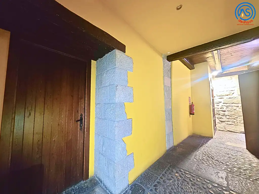 Houses for sale in Sos del Rey Católico  with Air Conditioner, Heating and Private garden