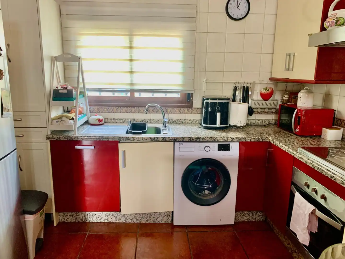 Cocina de Casa o chalet en venta en Lora del Río con Aire acondicionado, Calefacción y Jardín privado
