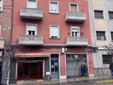 Local comercial en venda a Camp de Mart