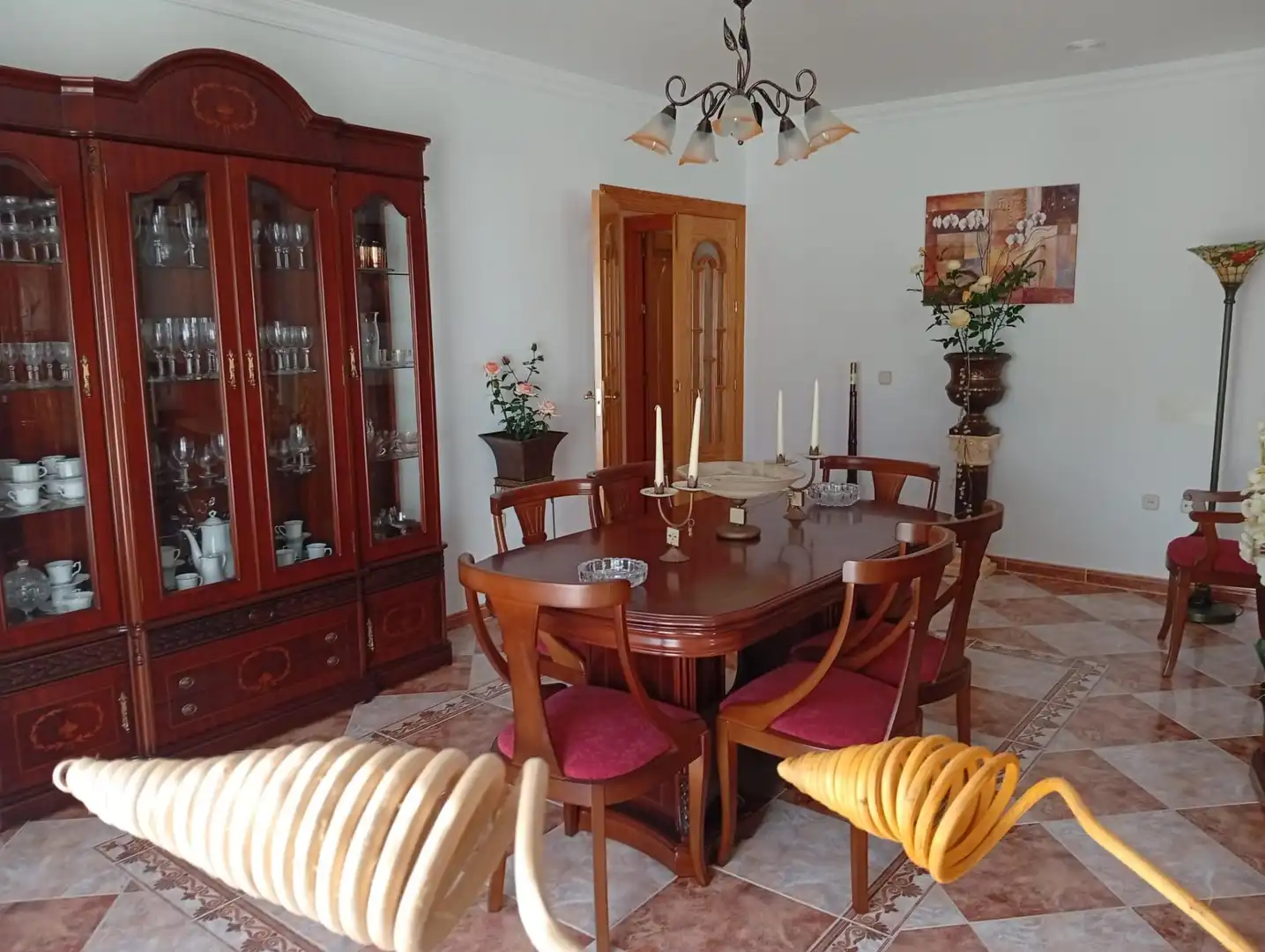 Casa adosada en venda a Cortes - Huertas