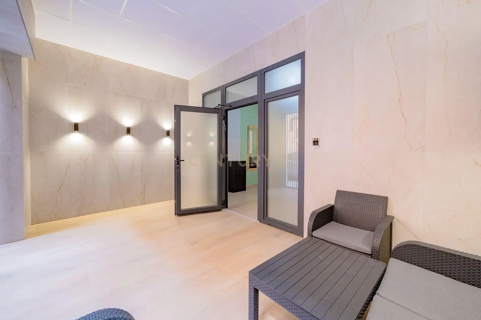 Apartments for sale in Valencia  with Air Conditioner, Oven and Washing machine