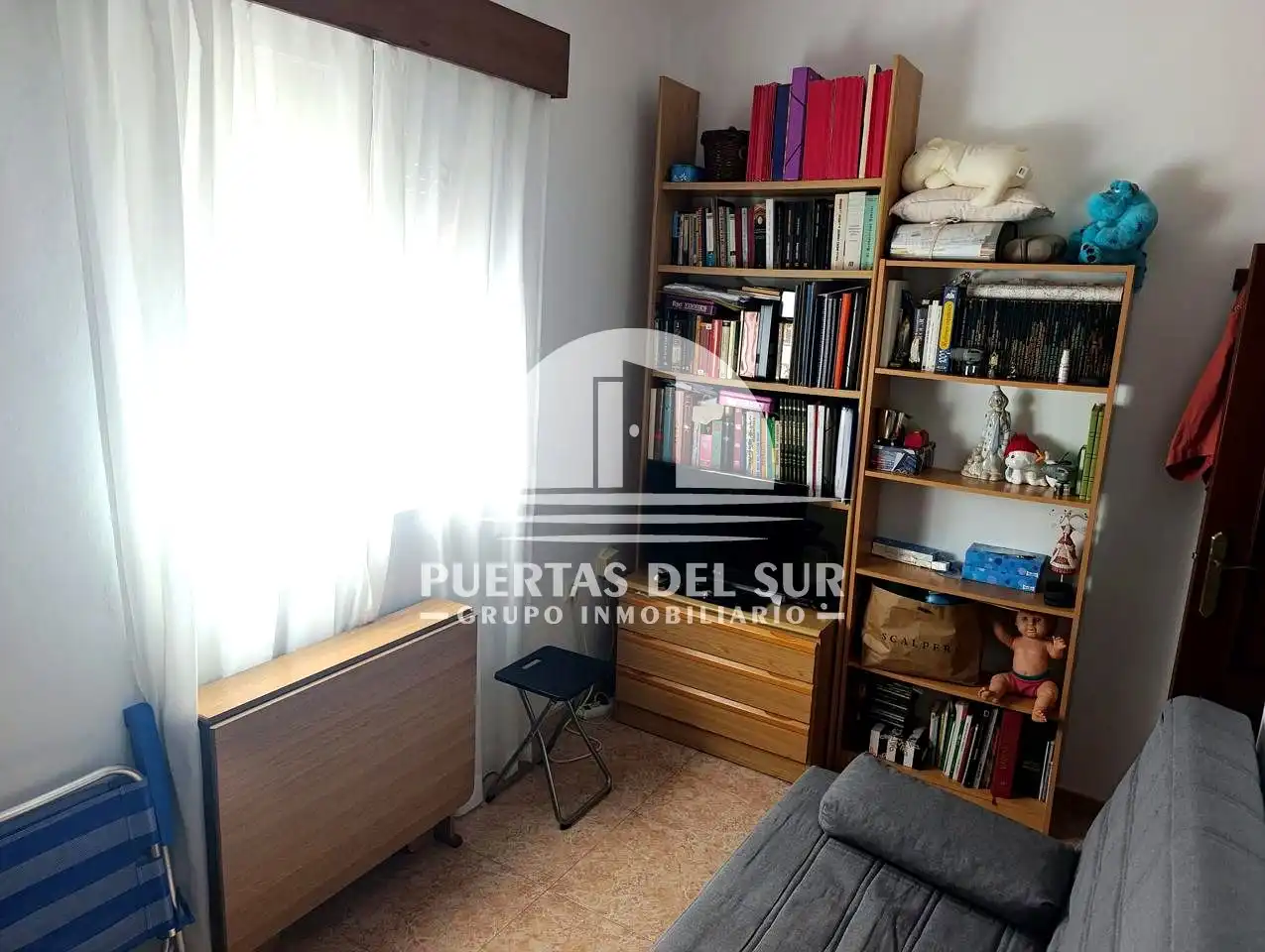 Bedroom of Flat for sale in Rota
