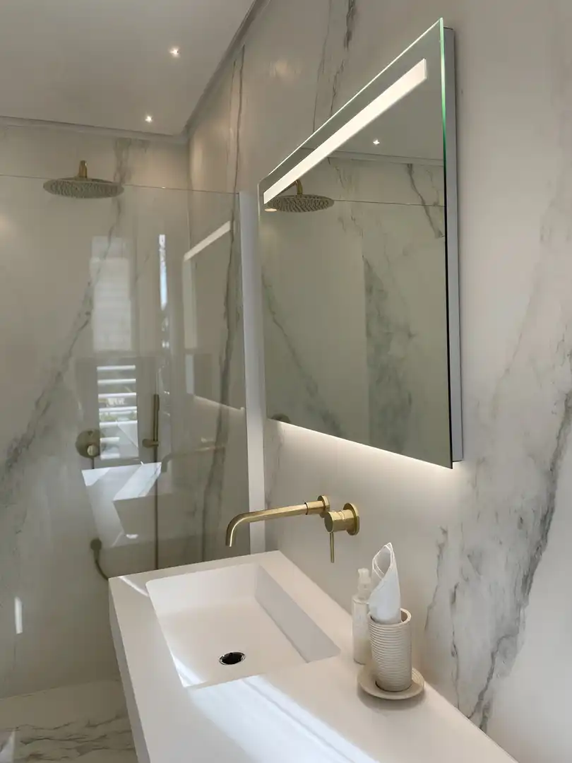 Bathroom of Houses for sale in Marbella  with Air Conditioner, Private garden and Terrace