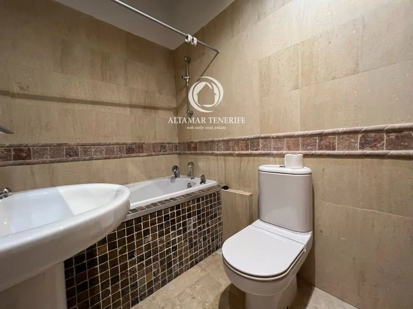 Bathroom of Detached homes for rent in Adeje  with Terrace, Swimming Pool and Furnished
