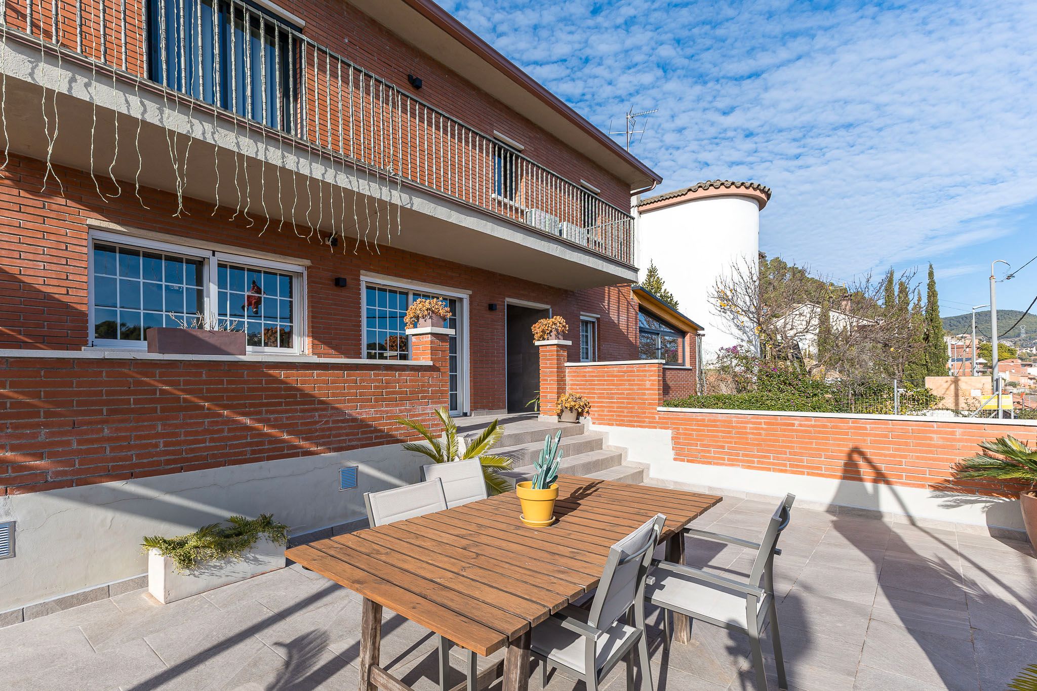 Terrace of House or chalet for sale in Vallirana  with Air Conditioner, Heating and Private garden