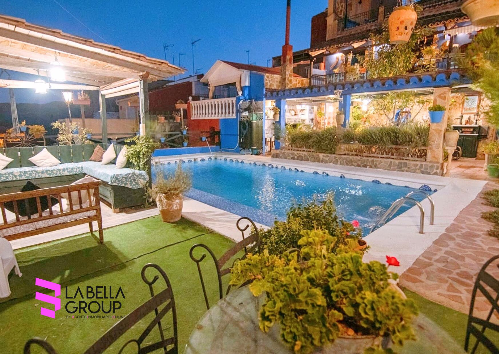 Piscina de Casa o xalet en venda en Siete Aguas amb Aire condicionat, Calefacció i Terrassa