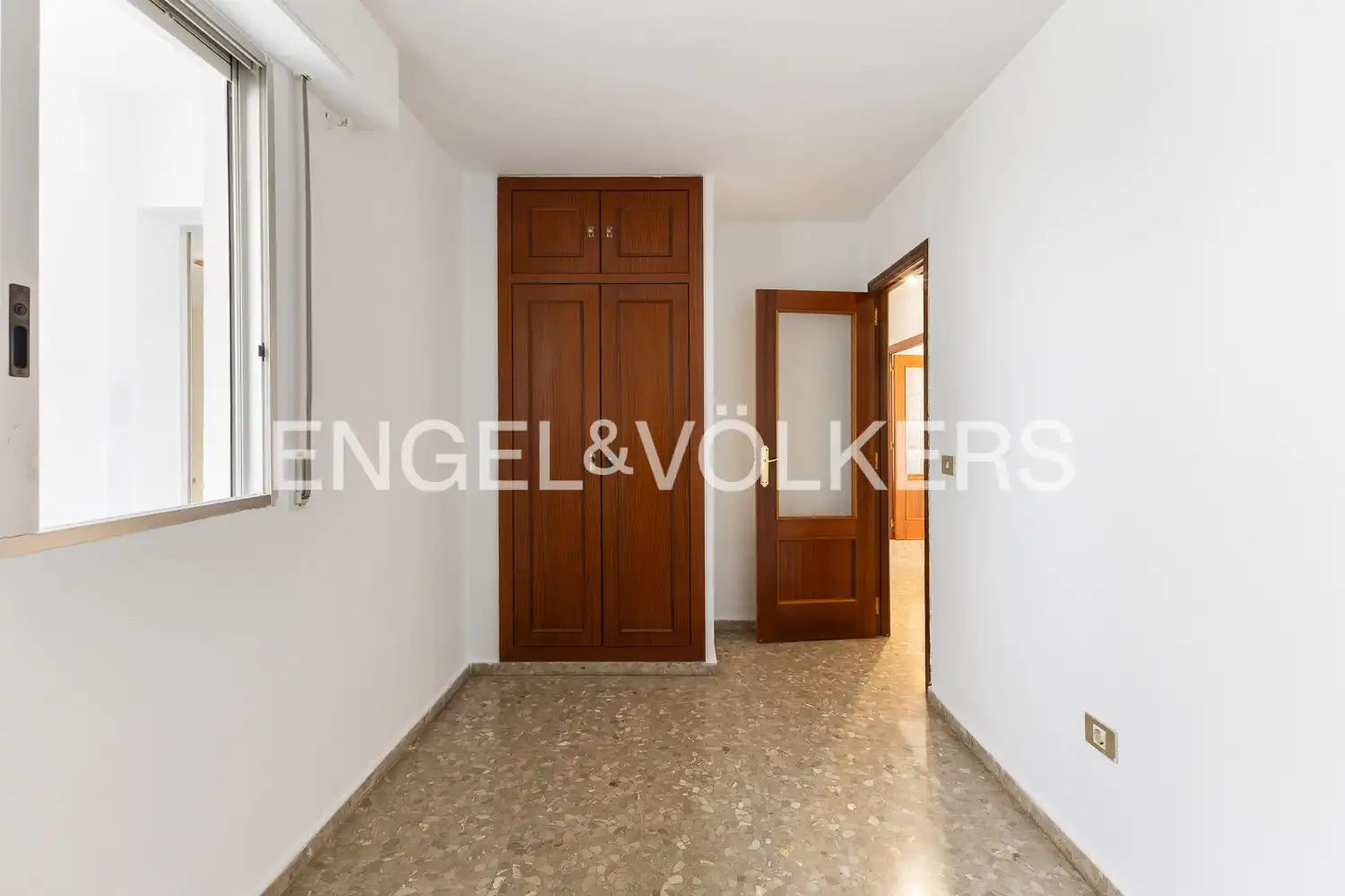 Flat for rent in Sagunto / Sagunt  with Air Conditioner, Heating and Furnished