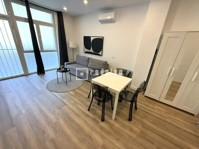 Wohnzimmer von Loft zum Verkauf in Madrid mit Klimaanlage, Heizung und Privatgarten