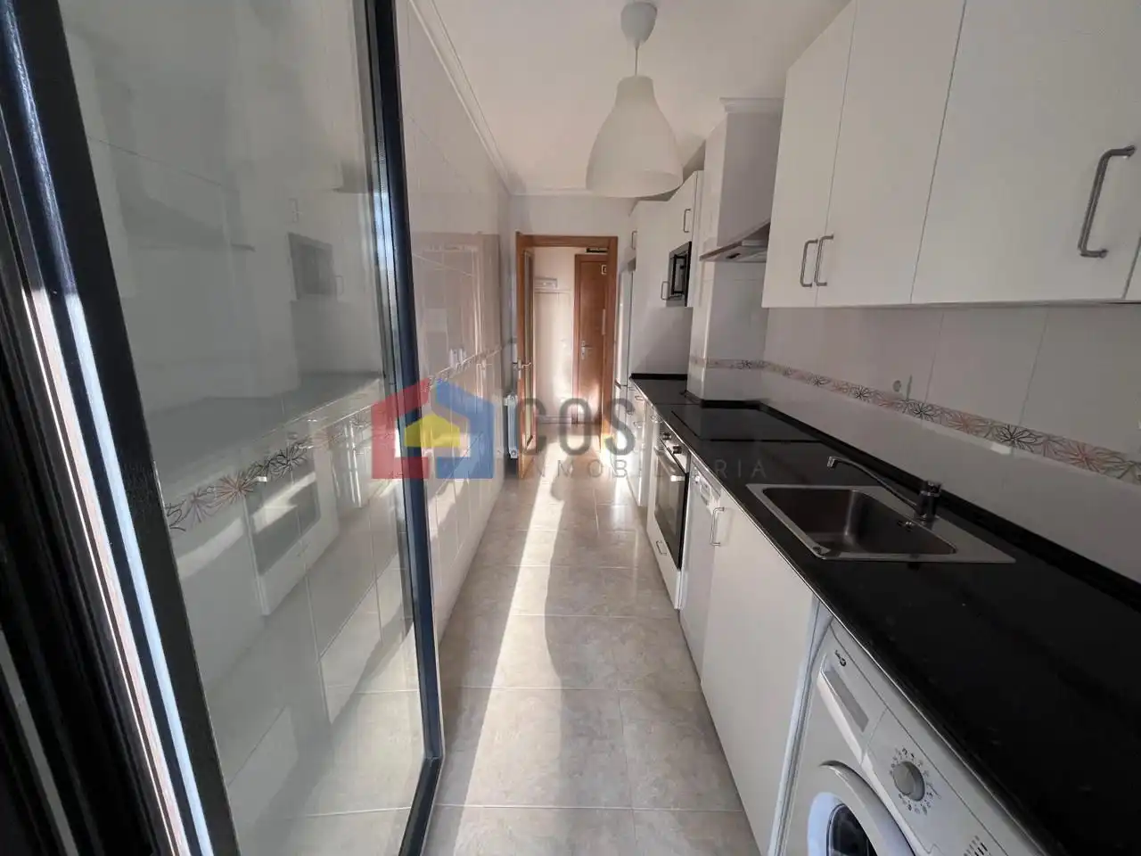 Küche von Wohnung zum Verkauf in Noja mit Terrasse und Möbliert