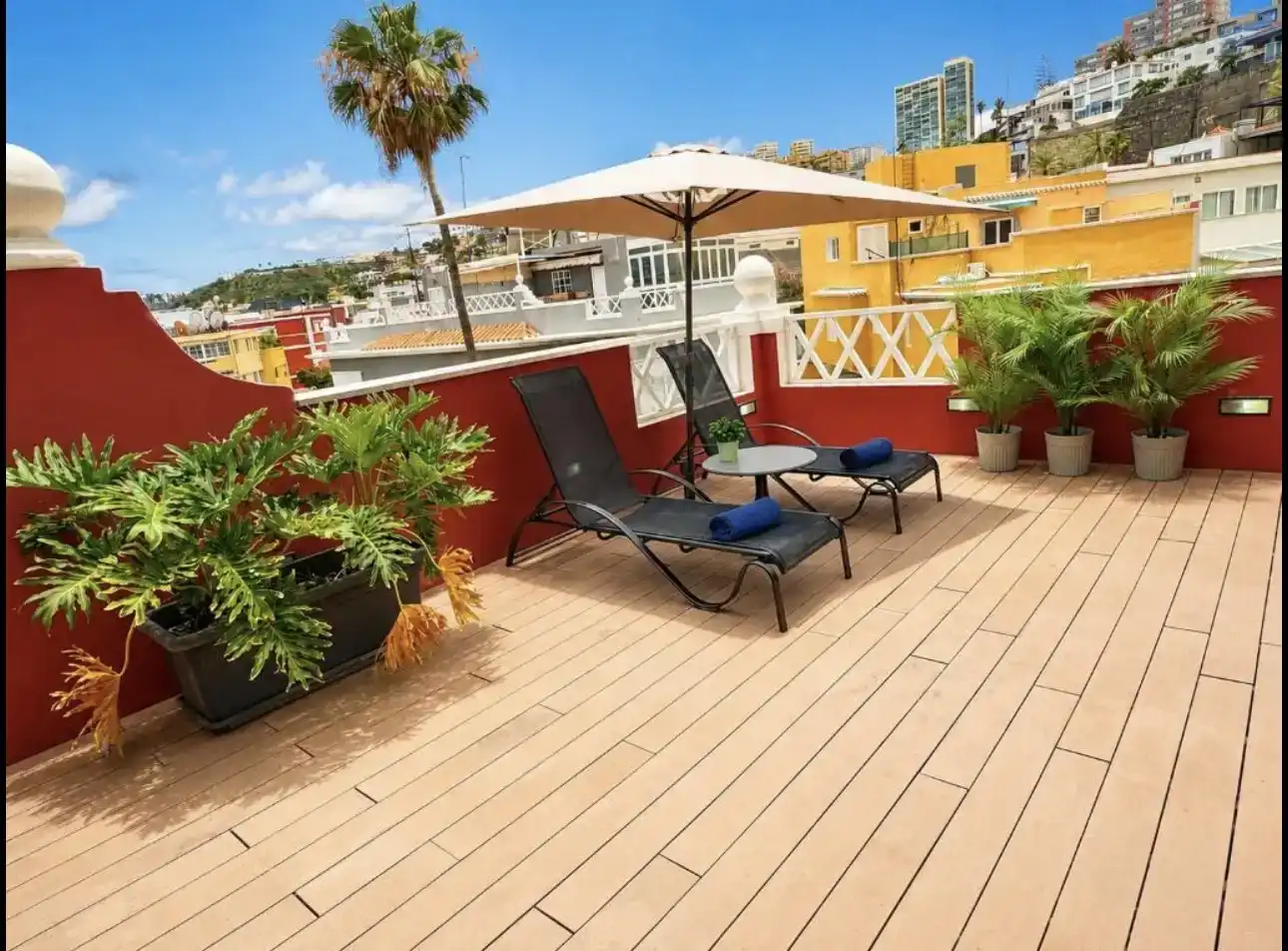 Terrassa de Casa o xalet de lloguer en Las Palmas de Gran Canaria amb Balcó