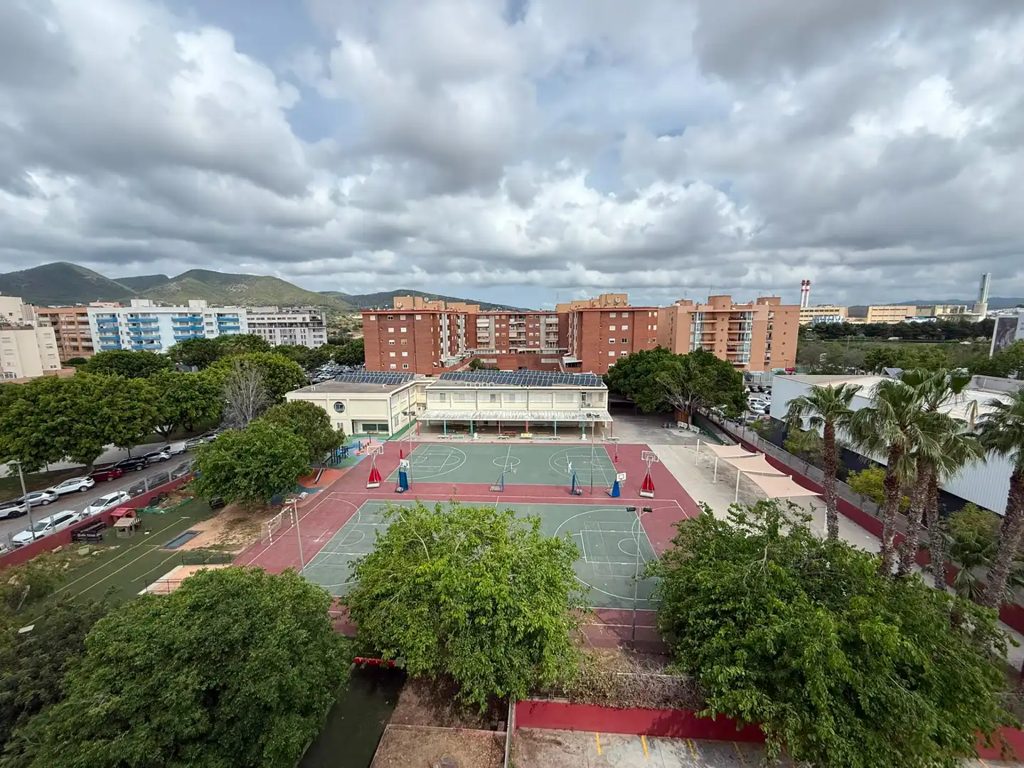 Vista exterior de Àtic en venda en Eivissa amb Terrassa