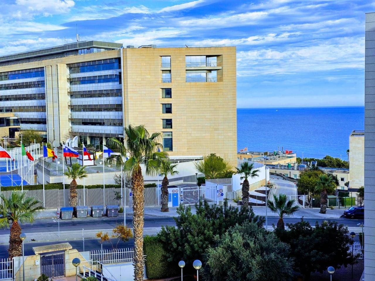 Exterior view of Flat to rent in Alicante / Alacant  with Air Conditioner, Heating and Terrace