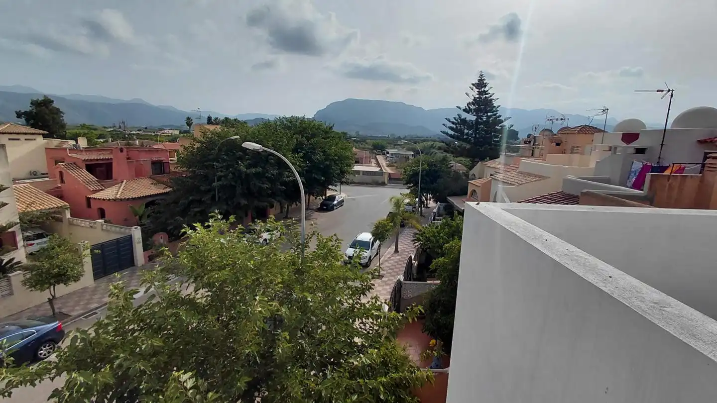 Vista exterior de Casa o chalet en venta en Tavernes de la Valldigna con Calefacción, Terraza y Amueblado