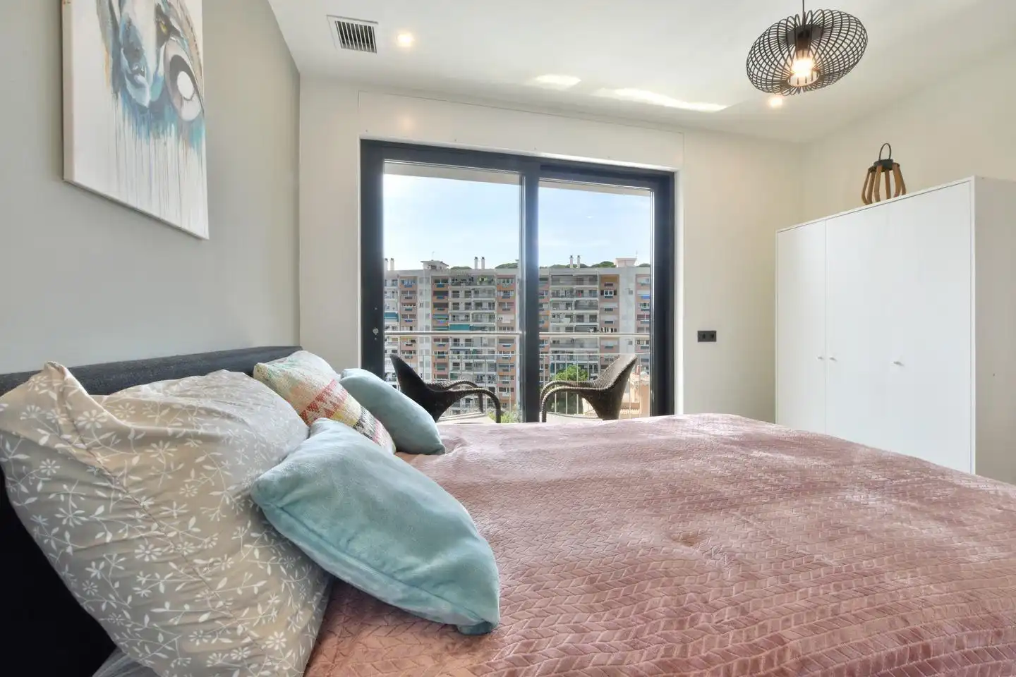 Habitación de Casa o chalet en venta en Calella con Aire acondicionado, Calefacción y Jardín privado