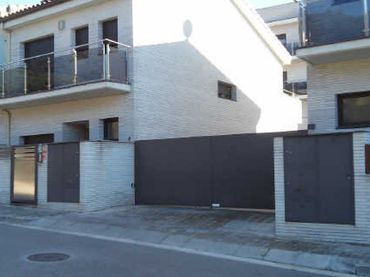 Aparcamiento en venta en C/ Antoni Tàpies