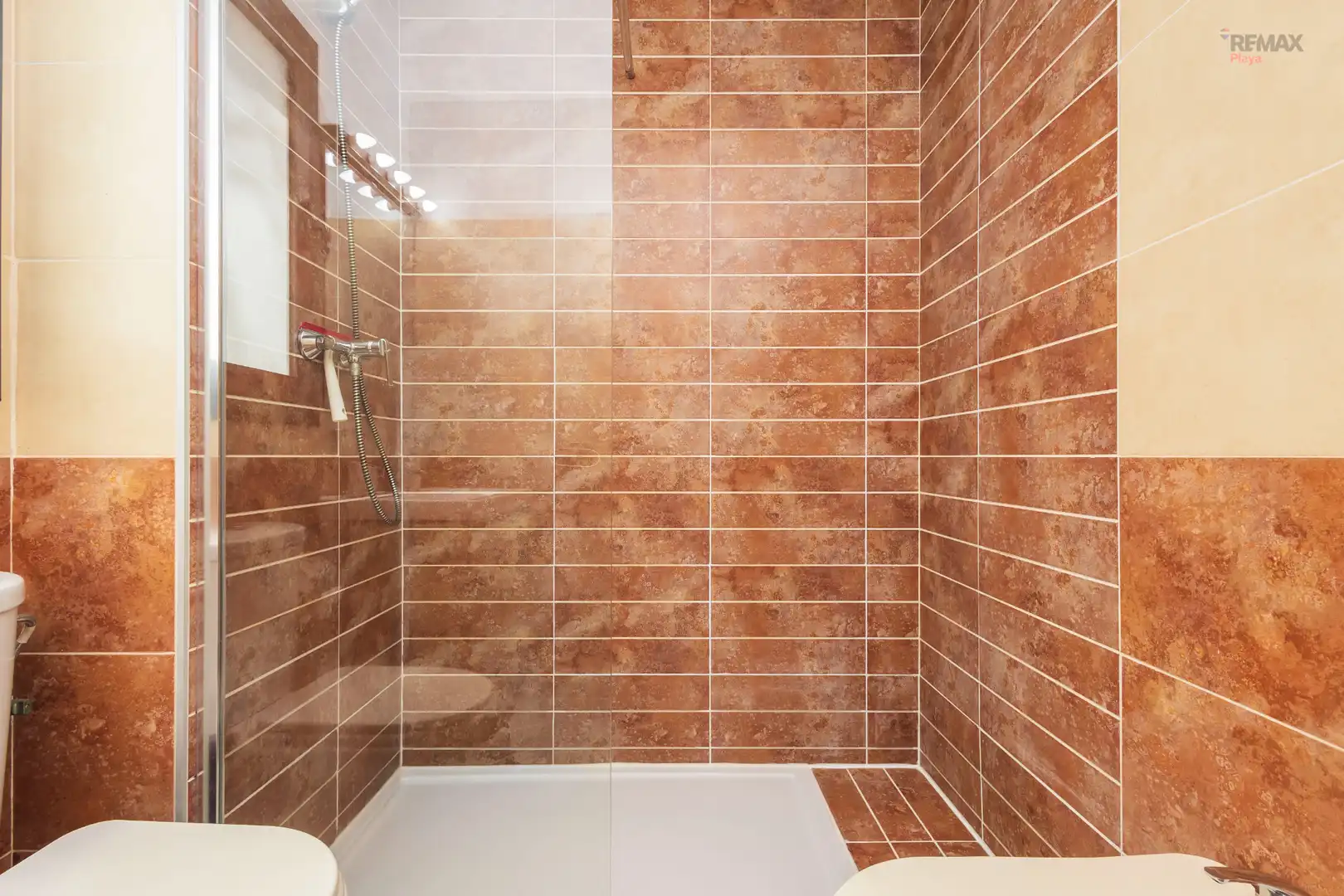 Bathroom of Apartments for sale in Vera  with Air Conditioner, Private garden and Terrace