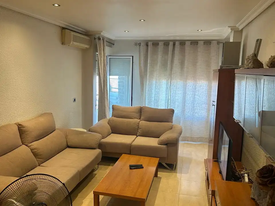 Flat with terrace for sale in Elche ciudad