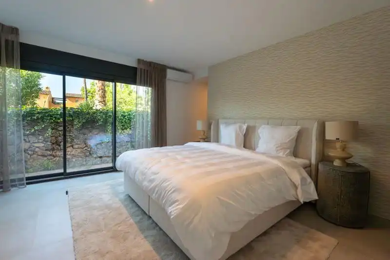 Bedroom of Detached homes for rent in Marbella  with Air Conditioner, Heating and Private garden