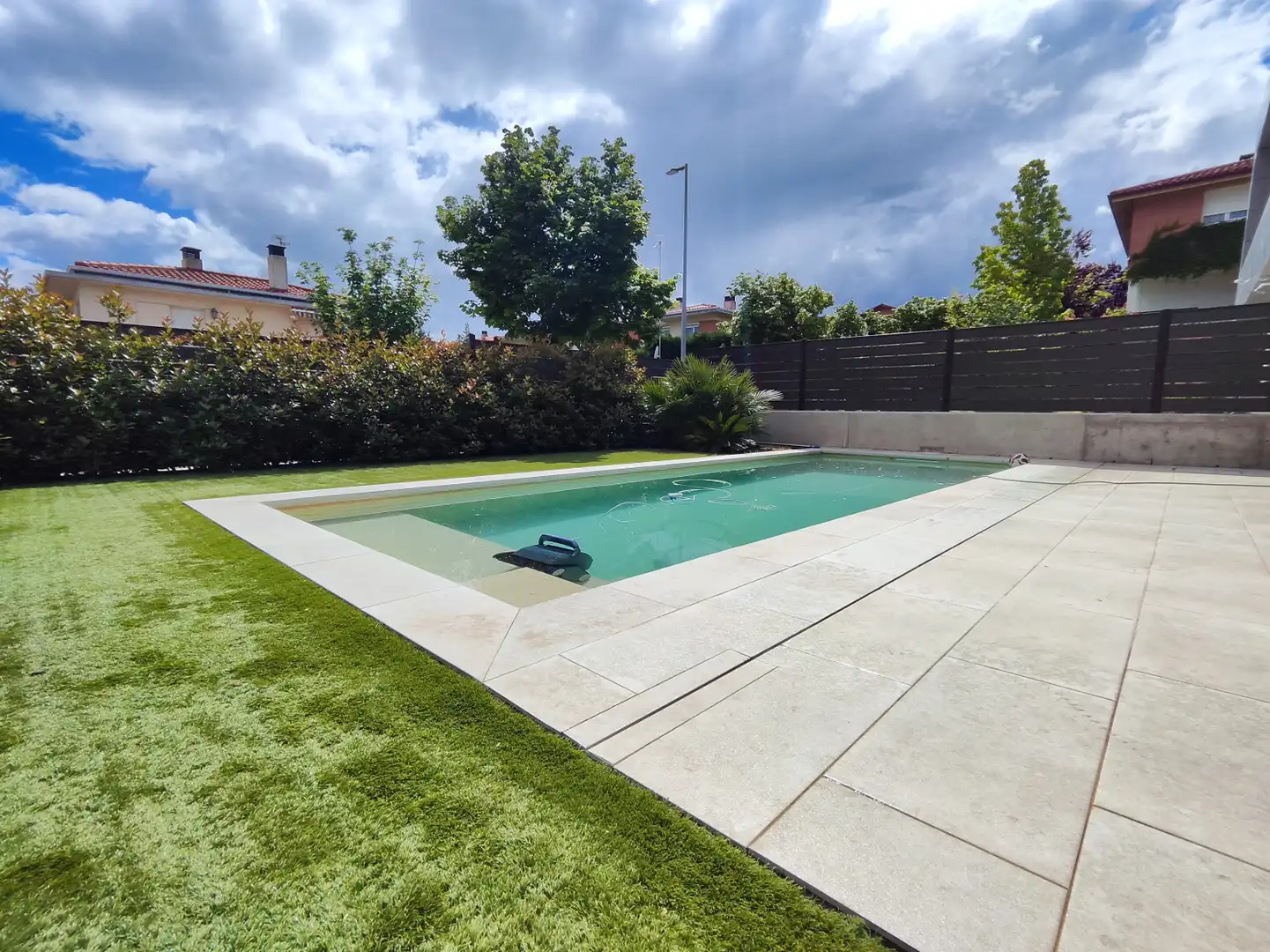 Piscina de Casa o chalet de alquiler en Oyón-Oion con Calefacción, Jardín privado y Terraza