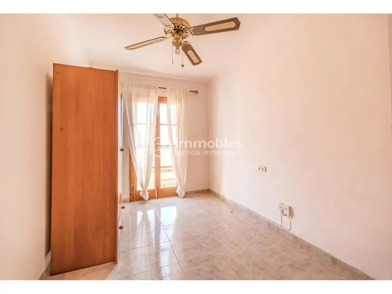 Habitación de Piso de alquiler en Alaró con Aire acondicionado, Terraza y Amueblado