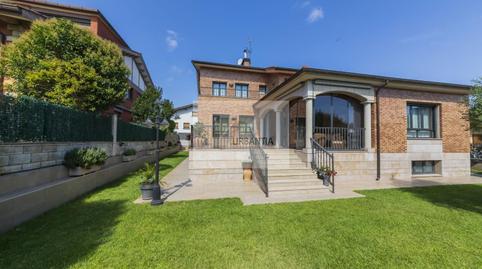 Foto 3 de Casa o xalet en venda a Travesía San Martín, Cizur, Navarra