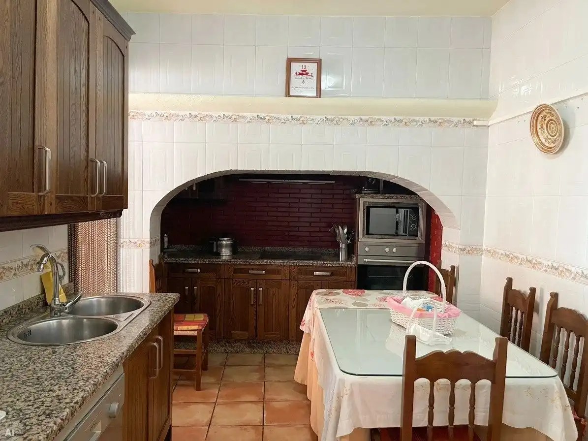 Küche von Gebäude zum Verkauf in Arroyo de San Serván, Badajoz
