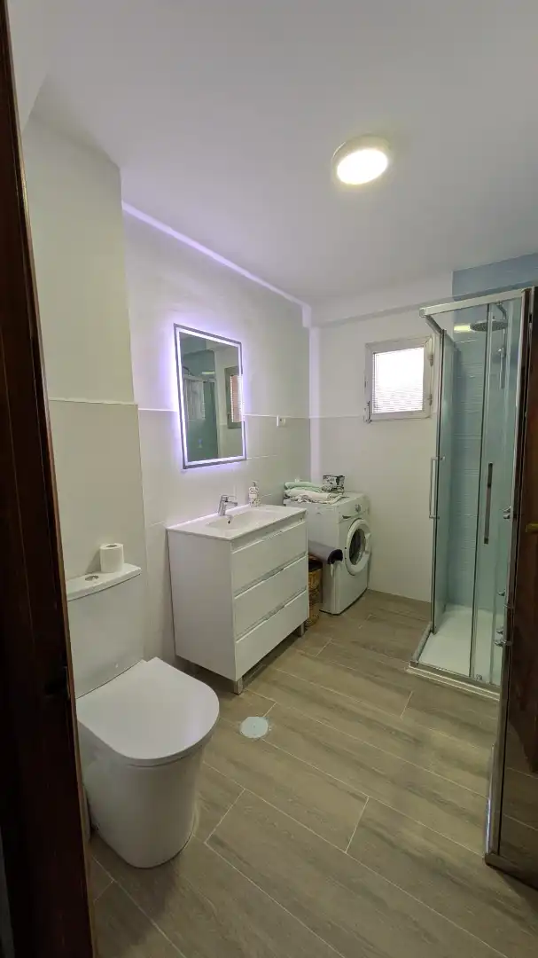 Bathroom of Flat for rent in Cruz de Humilladero