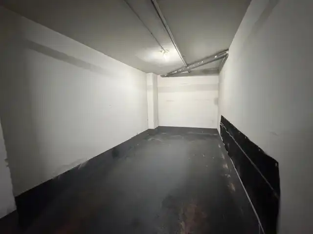 Individuel avec ascenseur à louer à Calle Sagunto