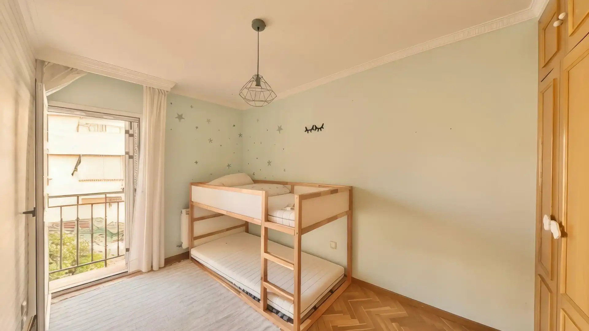 Habitación de Apartamento en venta en Aranjuez con Aire acondicionado, Calefacción y Trastero