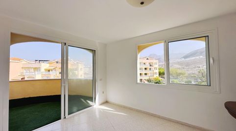 Foto 5 de Piso en venta en Los Cristianos, Arona