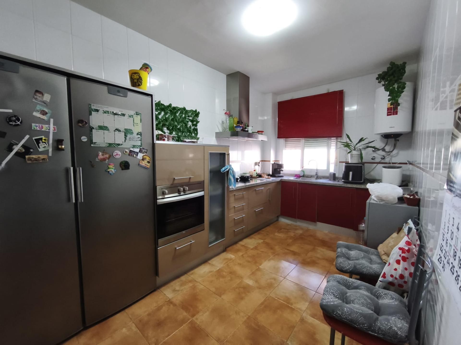 Cuina de Planta baixa en venda en El Carpio