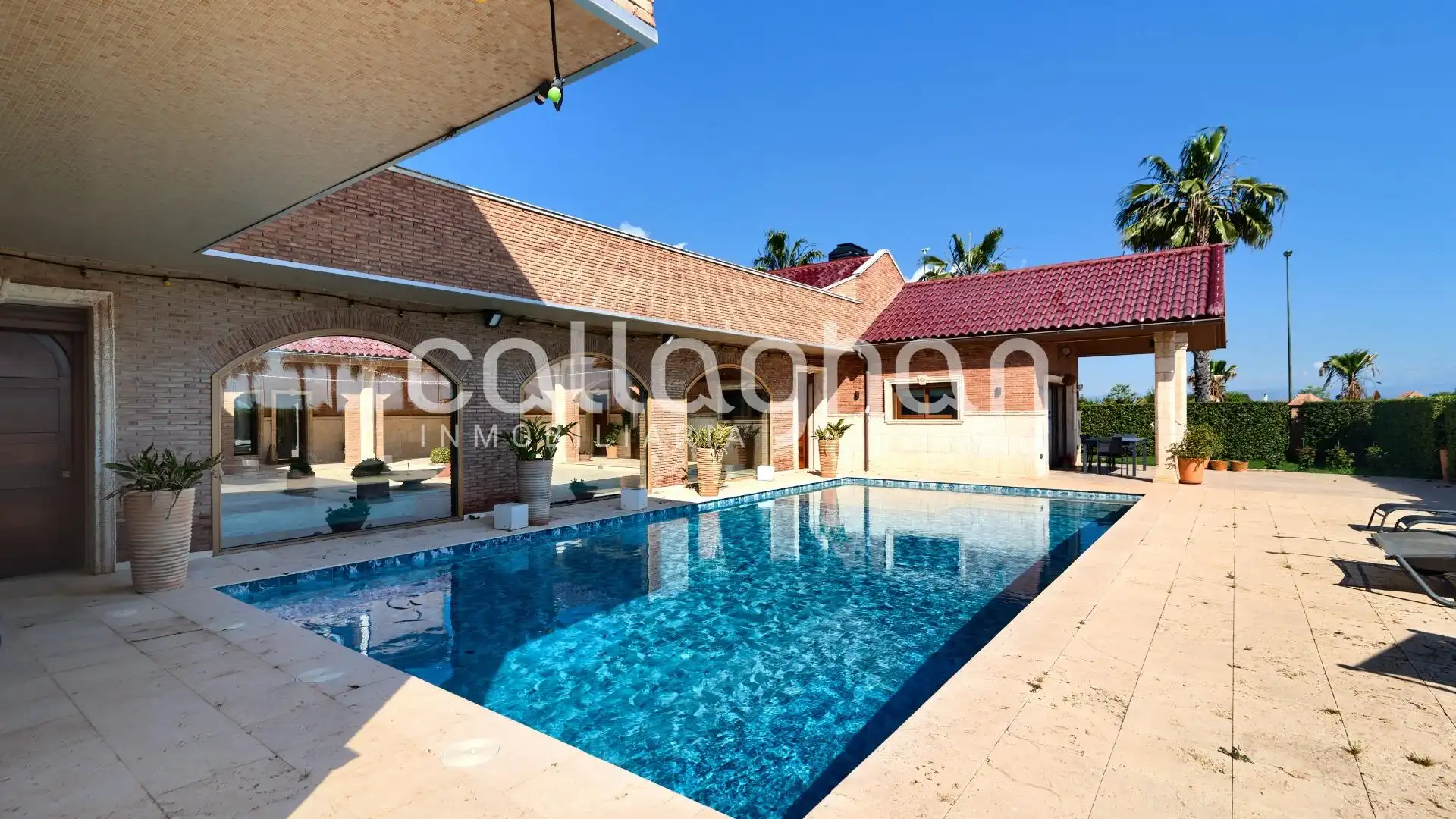 Piscina de Casa o xalet en venda en Burriana / Borriana amb Aire condicionat, Calefacció i Jardí privat