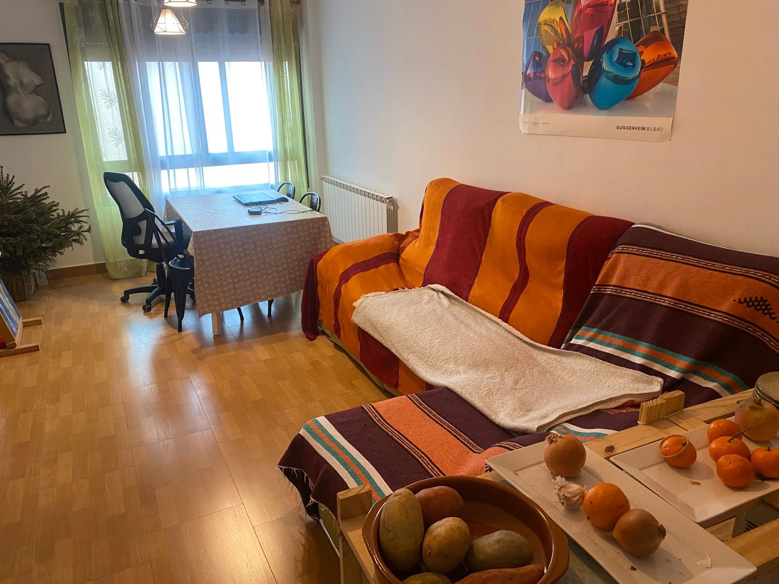 Sala de estar de Dúplex en venta en Ciudad Real Capital con Aire acondicionado, Calefacción y Terraza