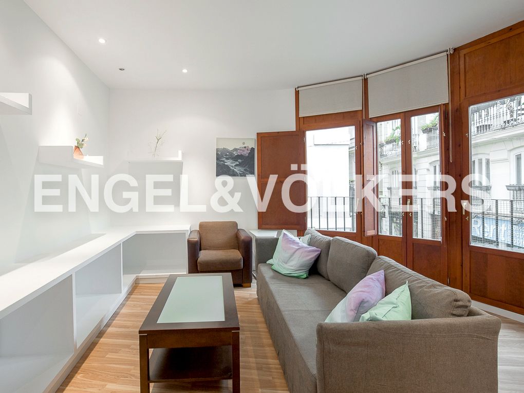 Sala d'estar de Pis de lloguer en  Valencia Capital amb Aire condicionat, Calefacció i Moblat