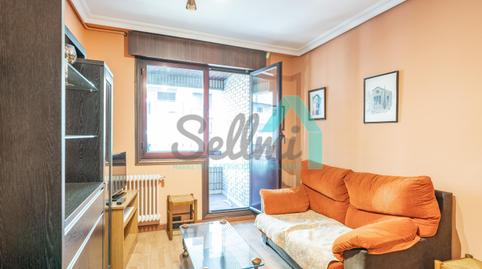 Photo 2 of Flat for rent in Muñoz Degraín, Auditorio - Seminario - Parque de Invierno, Oviedo