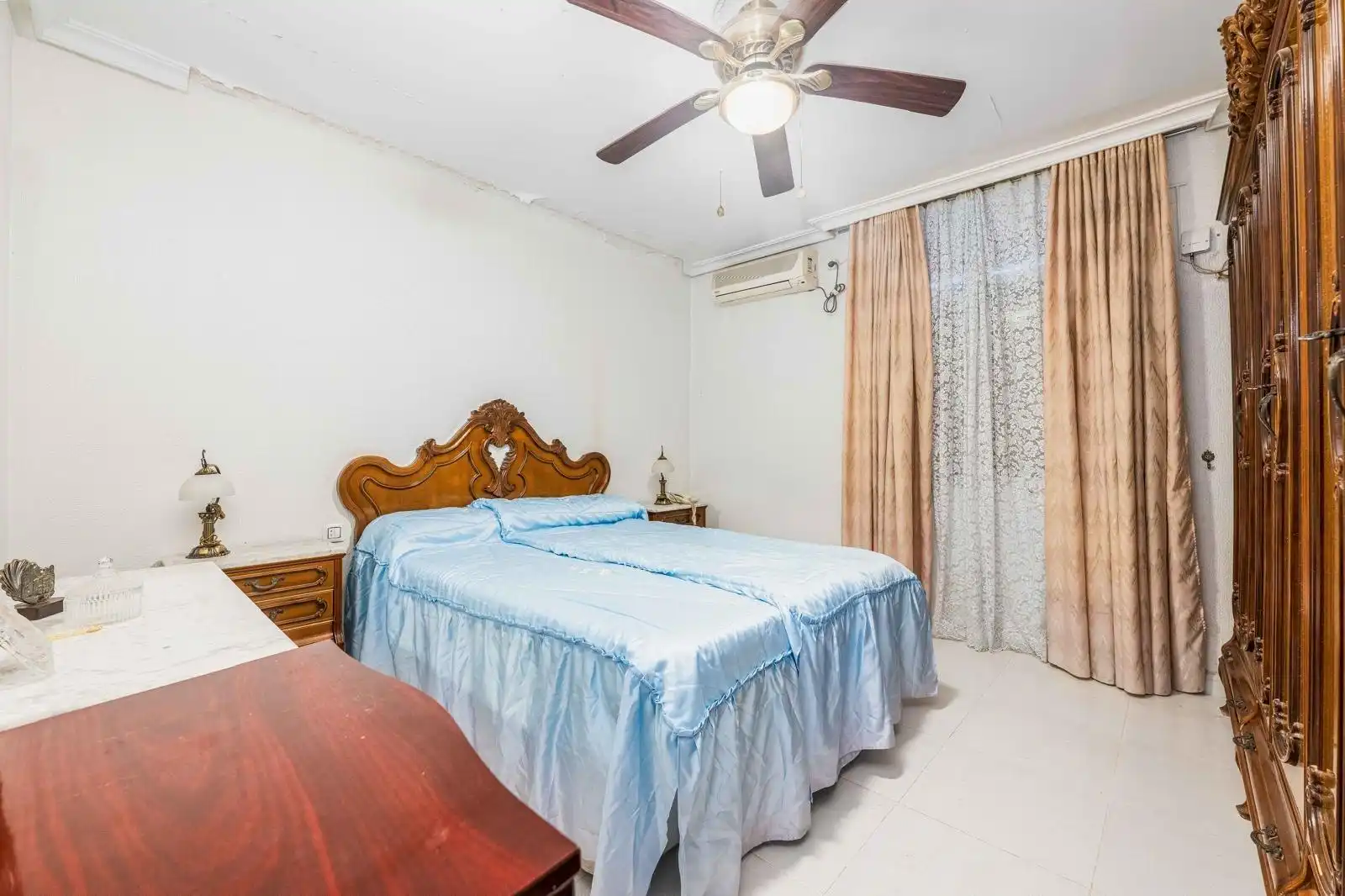 Habitación de Piso en venta en Sevilla con Aire acondicionado