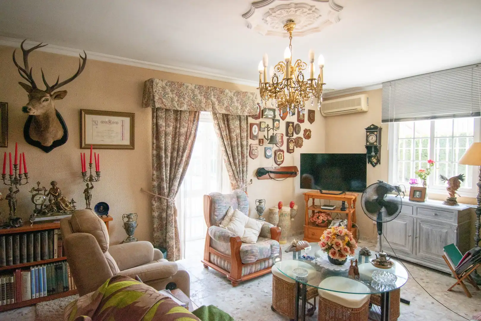 Sala d'estar de Casa o xalet en venda en Chiclana de la Frontera