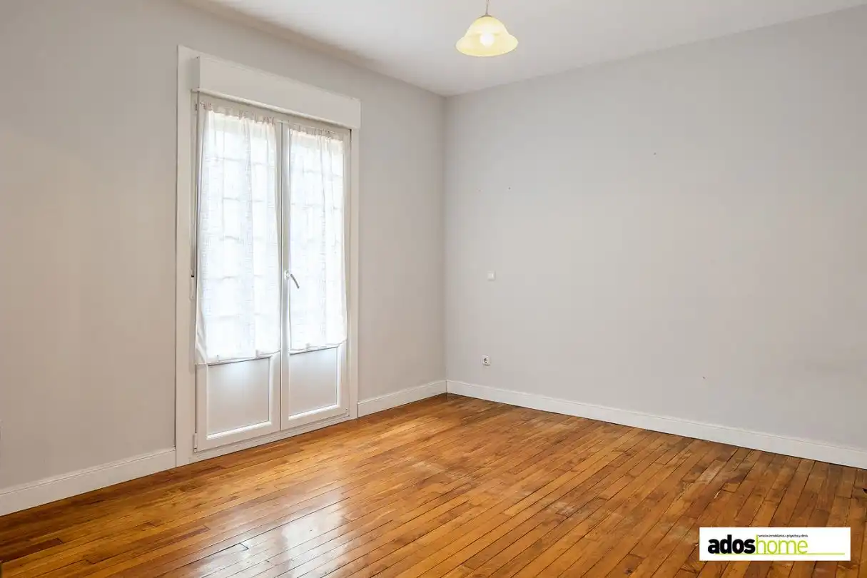 Habitación de Piso en venta en Zarautz con Balcón