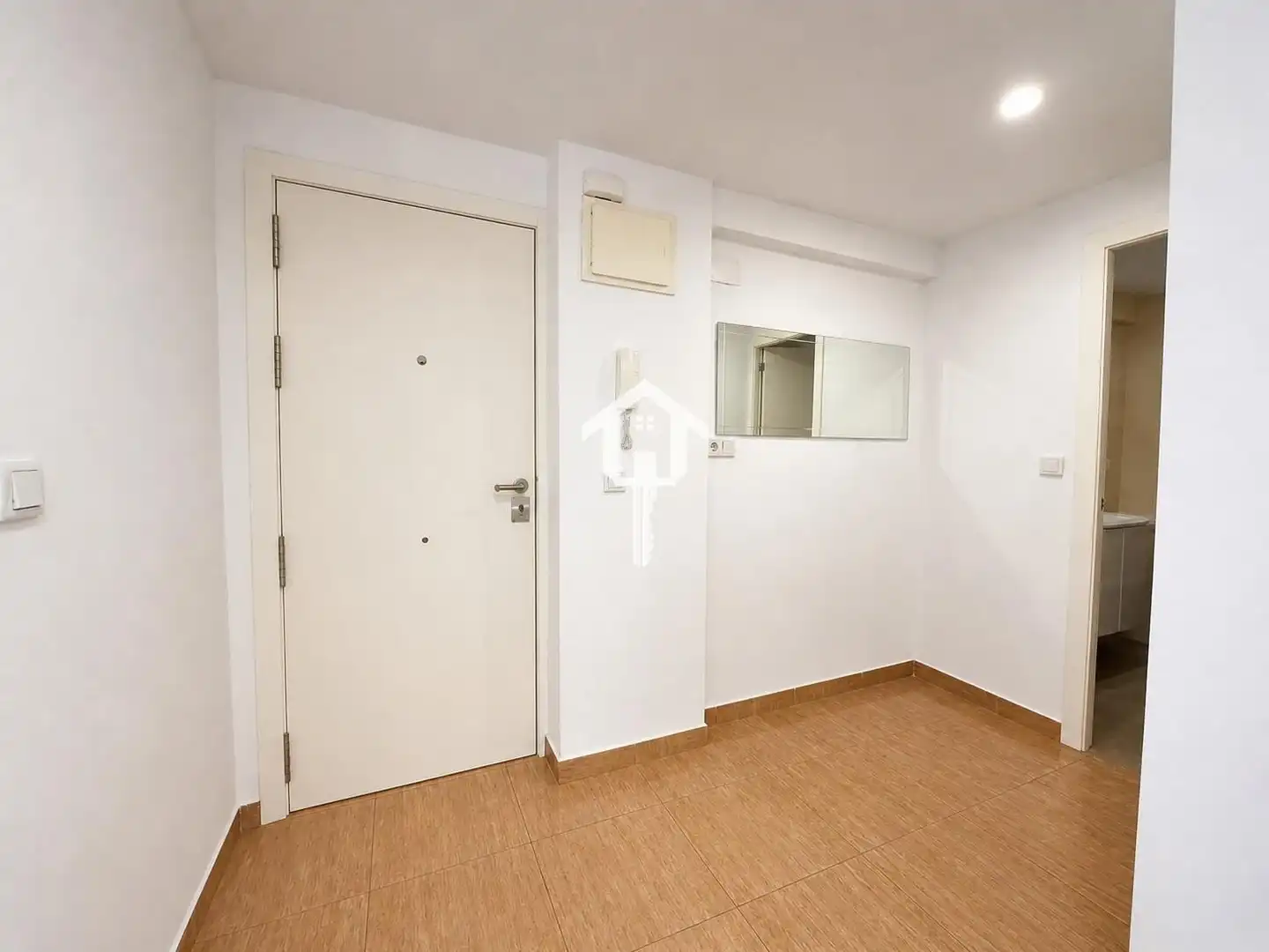 Piso con ascensor en venta en Glorieta POETA VICENTE MOJICA, imagen 2