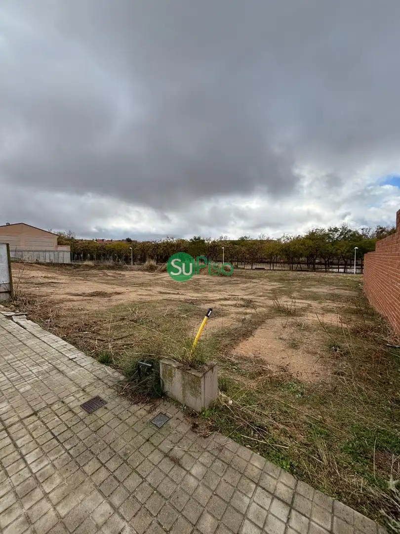 Terrain résidentiel à vendre à Calle Alberto Sánchez, imagen 2