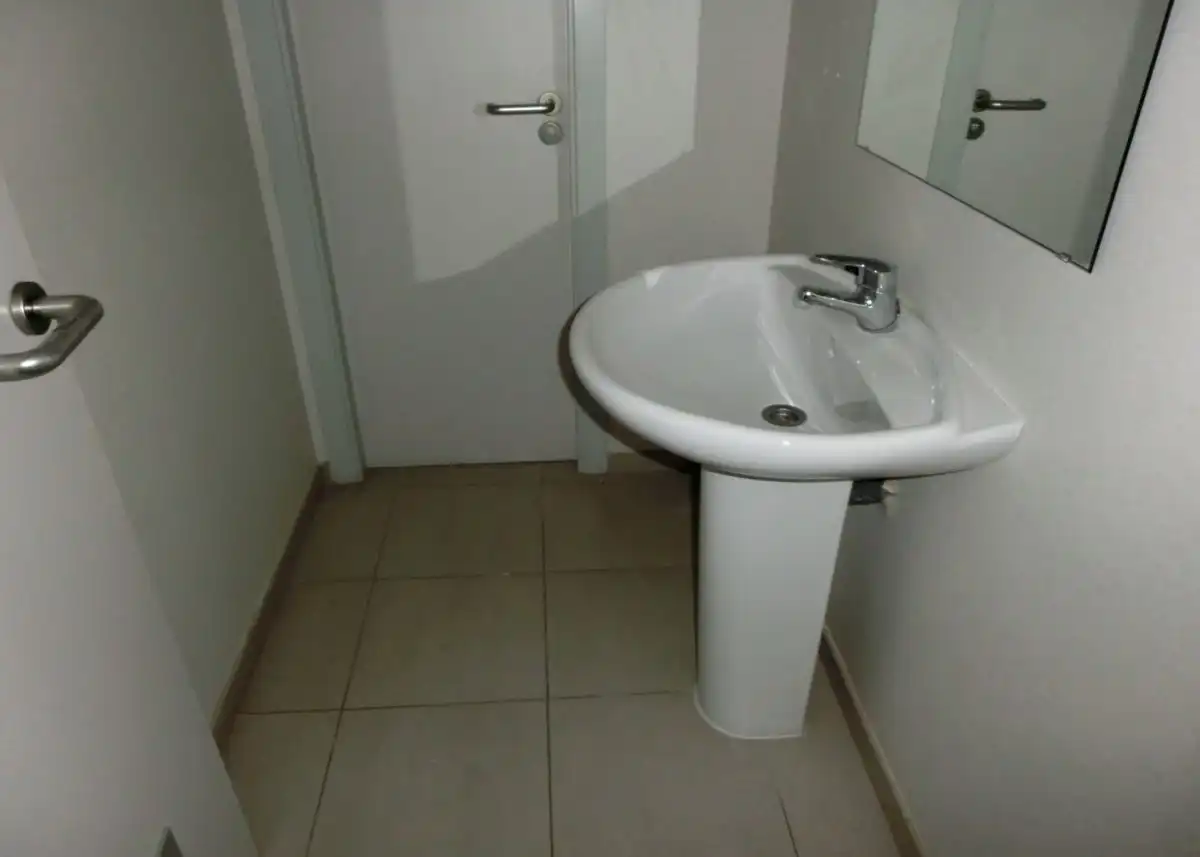 Bany de Local de lloguer en Ulldecona