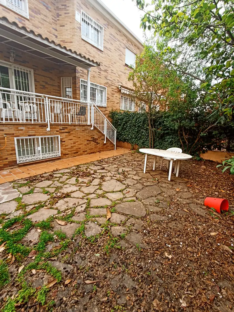 Terraza de Casa adosada en venta en Villaviciosa de Odón con Calefacción, Jardín privado y Parquet