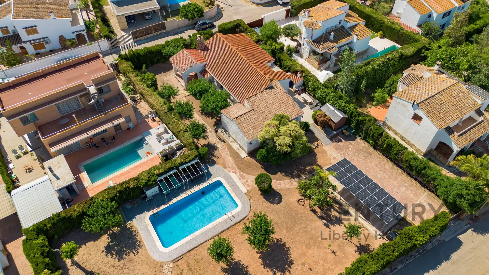 Vista exterior de Casa o xalet en venda en Náquera amb Aire condicionat, Jardí privat i Traster