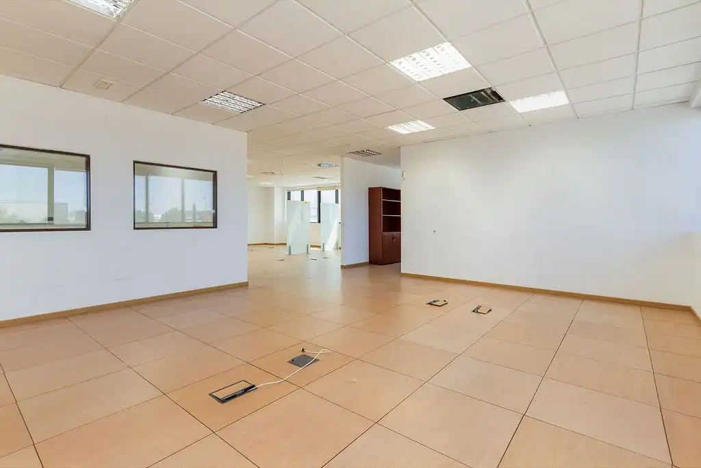 Business premises for sale in Av Vía Láctea, imagen 29