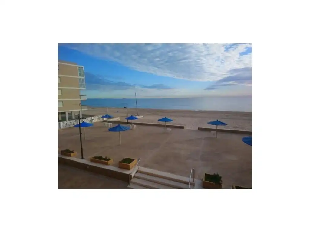 Apartamento en venta en El Perellonet