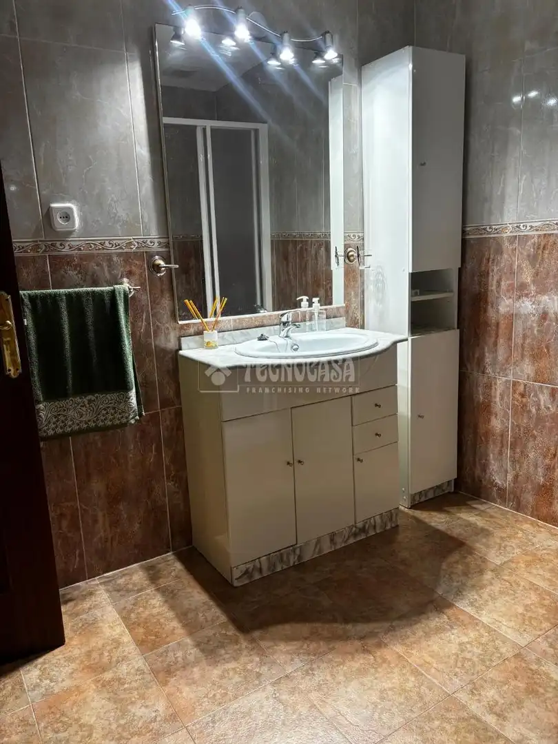 Bathroom of Houses for sale in Sevilla  with Air Conditioner