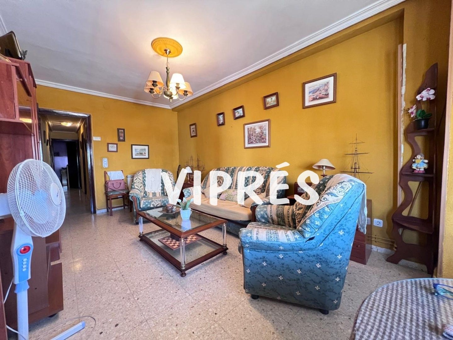 Sala de estar de Piso en venta en Cáceres Capital con Calefacción, Terraza y Amueblado